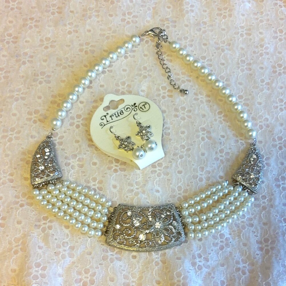 Vintage NEW True Clear Crystal Silver Floral Pendant Earrings VTG Pearl Necklace